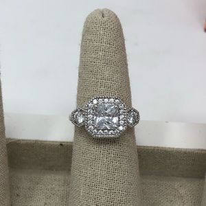 Stella & Dot Deco Cocktail Ring Size 5/6